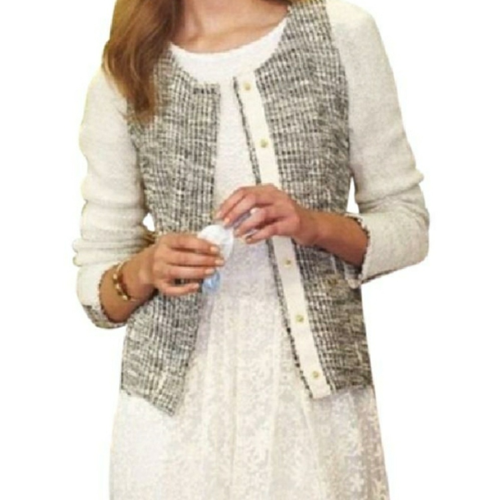 Elegant Cream & Gray Button-Front Women's Cardigan Jacket